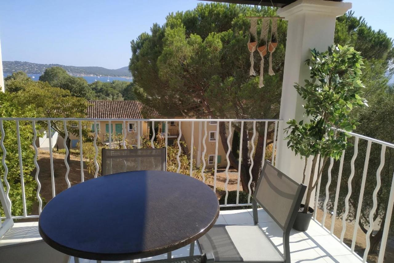 Flat With Sea View With Swimming Pool Appartement Grimaud